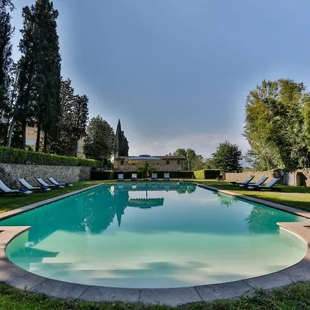 Вилла Borgo Benardini *