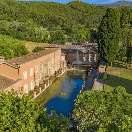 Borgo Benardini Villa Capannori